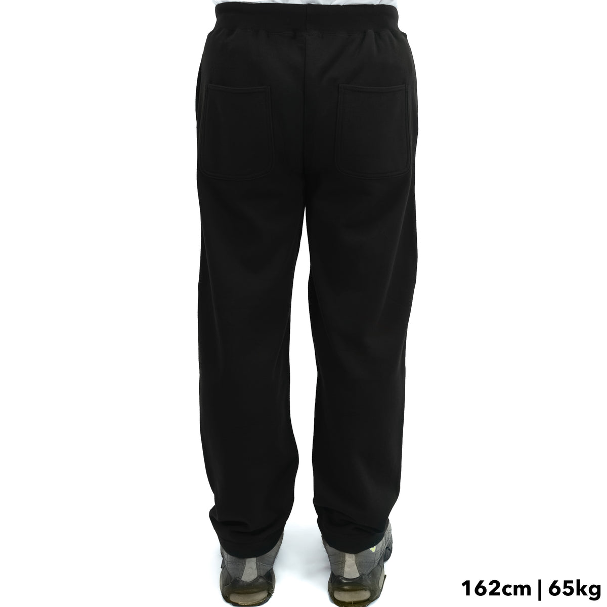 BULL パンツ：レギュラー / 丈ミディアム/ ブラック