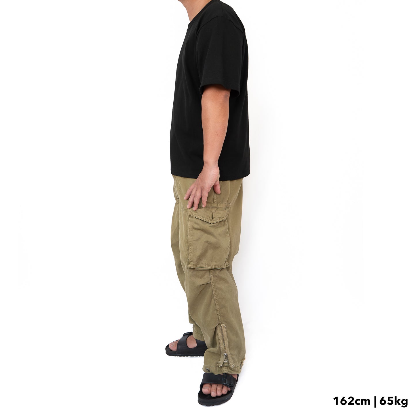 BULL Tシャツ：ワイド / 黒