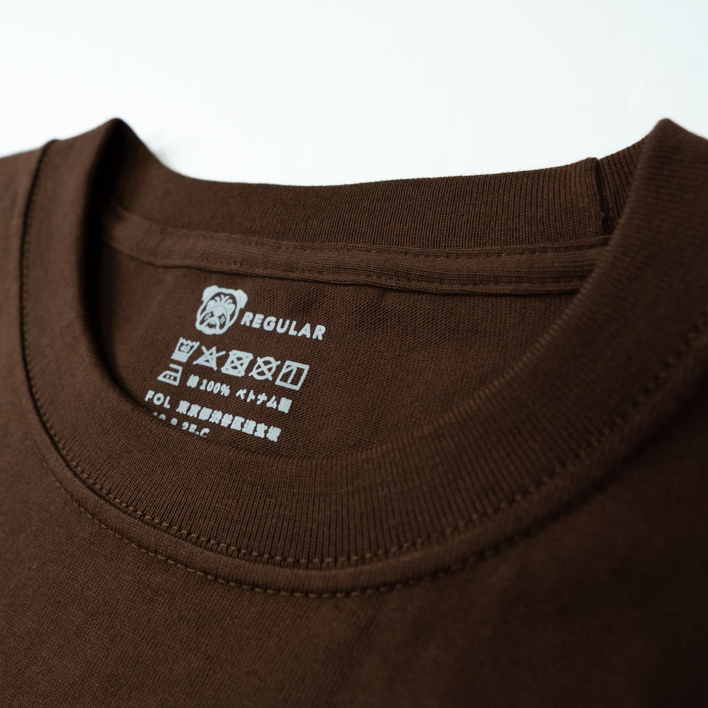 BULL Tシャツ：レギュラー / モカブラウン